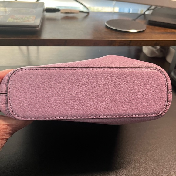 Kate Spade Lilac Textured Shoulder Bag/Crossbody. NWOT - Picture 6 of 11